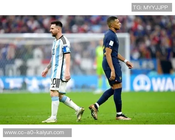 布特拉格诺称赞姆巴佩如同传奇C罗般闪耀足球世界