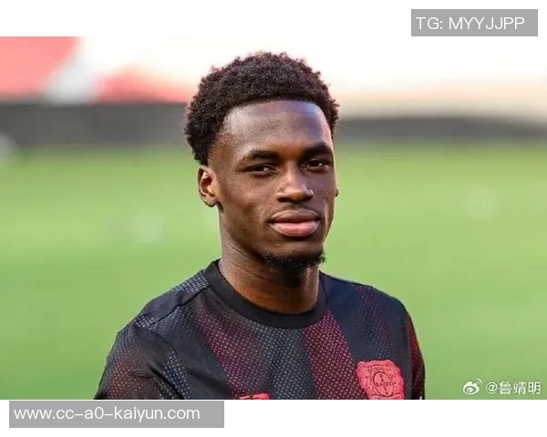 埃因霍温正式买断勒沃库森门将科瓦尔签约四年半开启新篇章